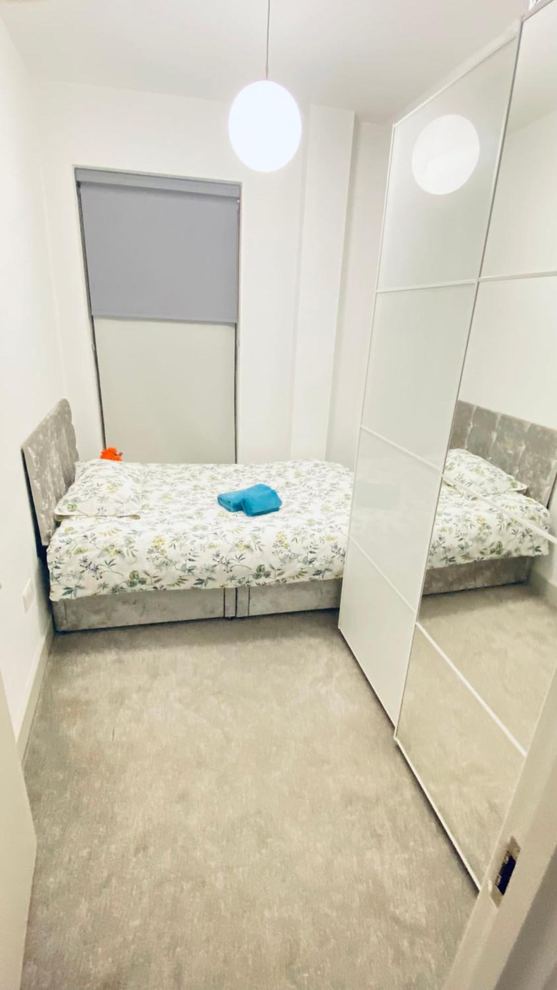 Shadwell - Walking Distance To Tower Bridge, Two Stations In Close Proximity Londra